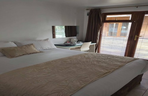 Draperstown Hotel | Apparo