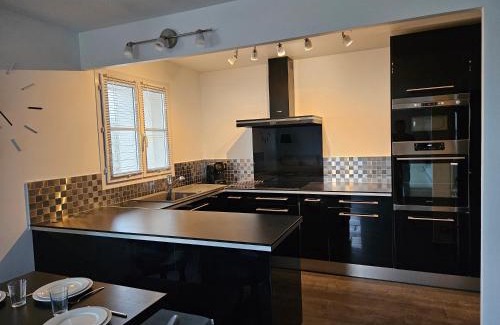 Bussy-Saint-Georges Apartment | Appart 3 chambres-Gare 1 min-Disneyland Paris 6 min