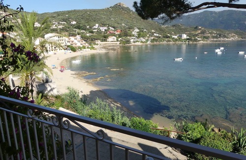 Tiuccia Apartment | Appart (3 rooms) 'pieds dans l'eau' N°2 cap. 4 to 6 pers.