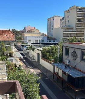 Mediterranee Apartment | Appart 4 couchages proche de la mer