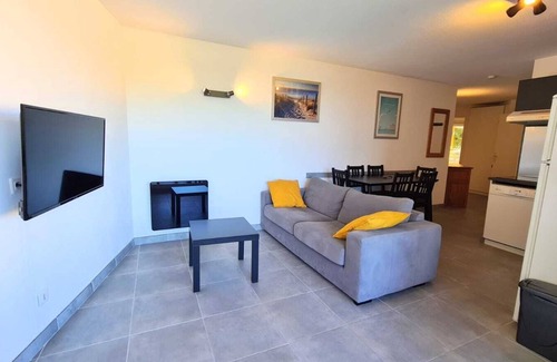 Theoule-Superieur Apartment | Appart 6 people sea view Bays of Cannes, Théoule sur mer