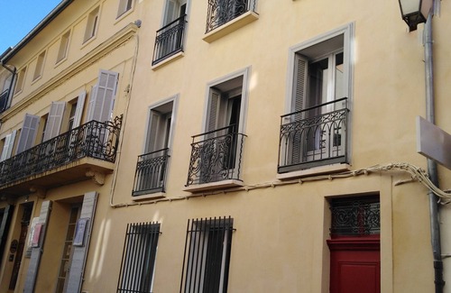Mazarin Quarter Apartment | Appart Aix Mazarin - T2 air-conditioned flat in the historic centre