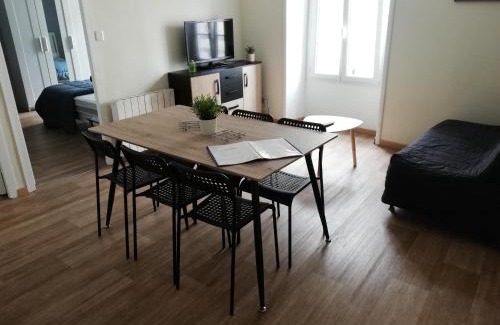 Saint-Laurent-sur-Sevre Apartment | Appart-alma