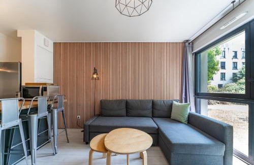 Bassins a Flot Apartment | Appart avec Parking Climatisation à la Cité du Vin