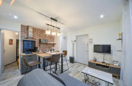 Bourges Apartment | Appart Bambou rdc - parking gratuit- Netflix