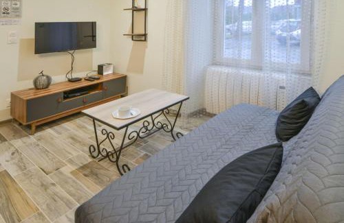 Bourges Apartment | Appart Bambou rdc - parking gratuit- Netflix