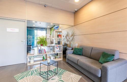 Cherbourg-en-Cotentin Apartment | Appart'City Confort Cherbourg