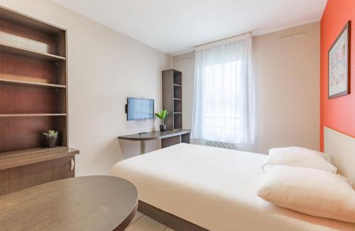 9th Arrondissement Apartment | Appart'City Classic Lyon Vaise St Cyr