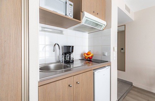 Euromed - La Joliette Apartment | Appart'City Classic Marseille Euromed