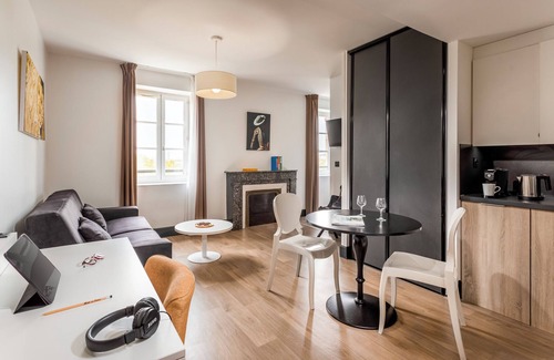 Quartier Administrations Apartment | Appart'City Collection Nîmes Arènes
