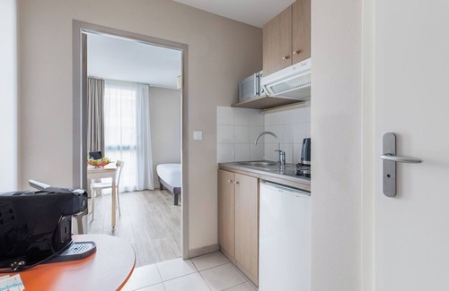 Saint-Marc-sur-Mer Apartment | Appart'City Confort Saint-Nazaire Océan