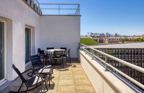 Clichy Apartment | Appart'City Confort Paris Clichy Mairie
