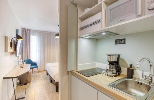 Clichy Apartment | Appart'City Confort Paris Clichy - Mairie