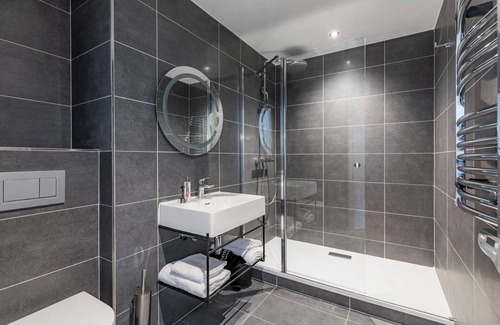 Roissy-en-France Hotel | Appart'city Paris Collection Paris Roissy CDG Airport