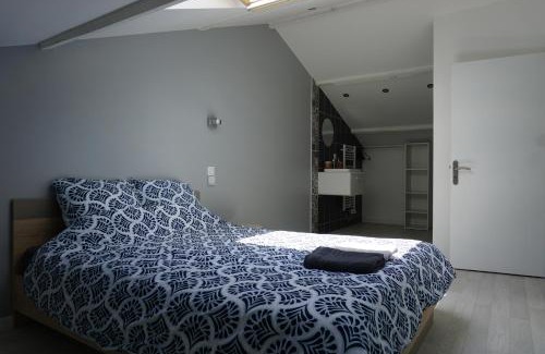 La Roche-sur-Yon Apartment | Appart Cosy 4 personnes avec terrasse