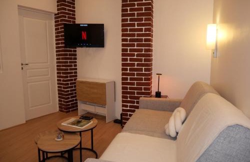 12th Arrondissement Apartment | Appart cosy Paris Bercy