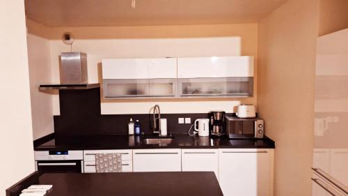 Saint-Fargeau Apartment | Appart cosy tout confort Metro 11 avec parking