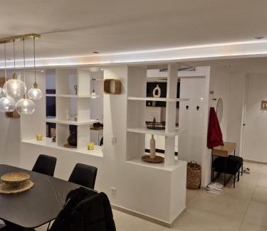 Saint-Tropez City Centre Apartment | Appart deux suites st tropez