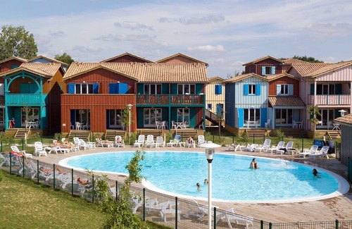 Le Teich Condo | Appart duplex | Le sud de la France |Accès piscine