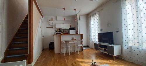Quartier du Petit-Montrouge Apartment | Appart Duplex MontSouris Paris14
