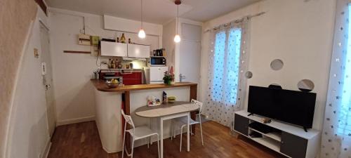 Quartier du Petit-Montrouge Apartment | Appart Duplex MontSouris Paris14