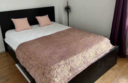 Bailly-Romainvilliers Apartment | Appart Familial à Disney 6 adultes et 5 enfants