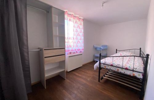 Dompaire Apartment | Appart familial, jeux et matériel enfants, fitness