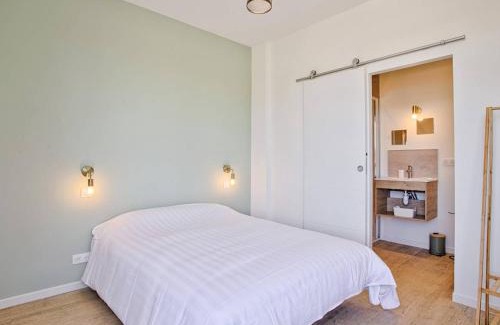 Merville-Franceville-Plage Apartment | Appartement lumineux avec 2 balcons à 600m de la plage - FR-1-788-78