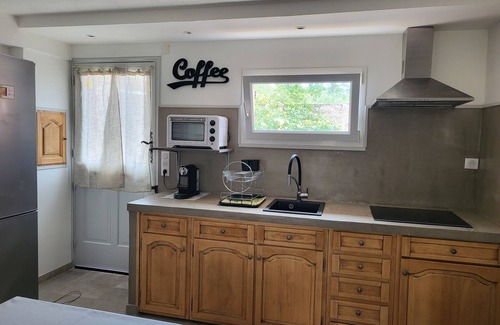 Saint-Cezaire-sur-Siagne Apartment | Appartement au Calme Dans Maison