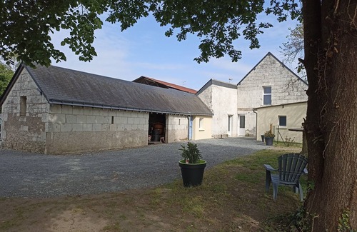 Saint-Clement-des-Levees Apartment | Appartement Cosy en Bord de Loire
