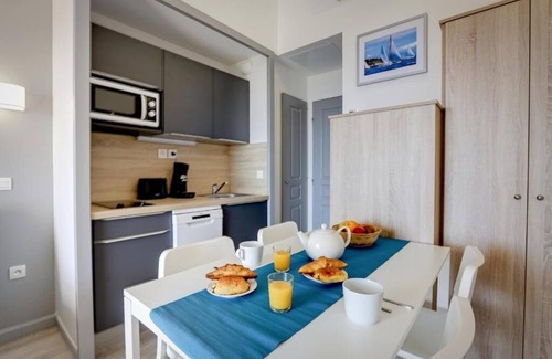 Les Restanques Apartment | Appart Grimaud sea view (Les Restanques du Golfe de St Tropez)