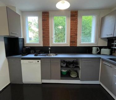 Champigny-sur-Marne Apartment | Appart Guy Moquet - Proche Paris et Disney - commerces à proximité