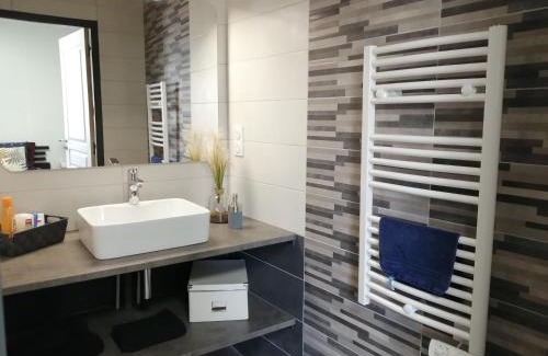 Sainte-Julie Apartment | Appart'Hôtel Bugey