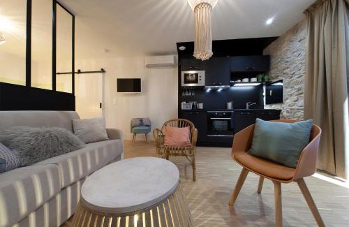 Louhans Apartment | Appart Hotel Eugenie