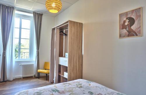 Guingamp Apartment | Appart'hotel Guingamp centre-ville gare