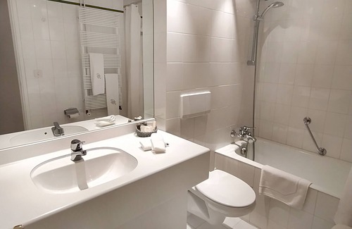 Albi Apartment | Appart'hotel Le Saint Antoine - Comfortable studio in the city center