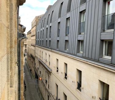 Bordeaux Golden Triangle Apartment | Appart Hyper Centre - Le Chapelet
