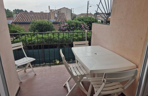 Saint-Andre Apartment | Appart. in village bordering Argeles s/mer and its beaches near Collioure.