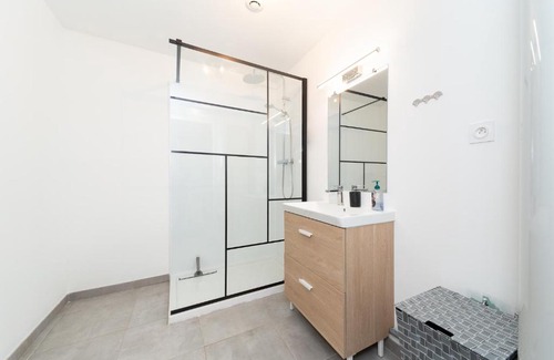 Braud-et-Saint-Louis Apartment | Appart' Jacinthe d'eau - clim - Chelona'Loc