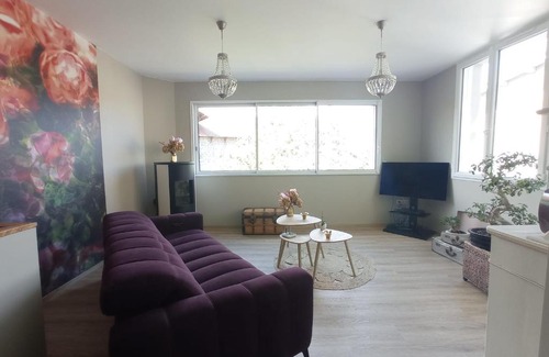 Aurillac Apartment | Appart proche centre- gare-stade-hôpital- Prisme-Belle vue