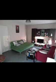 Miroir - Batignolles Apartment | Appart proche gare