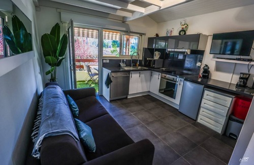 Pyla-sur-Mer Apartment | Appart Pyla sur mer, 5 mtes on foot from the sea, 1 km from Dune du Pyla.