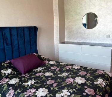 Martil Apartment | Appart situé au centre de Martil ,moderne près de la plage ,de l'aéroport Tetouan et vue sur lac