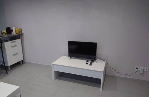 Villeparisis Apartment | Appart T2 en fond de jardin
