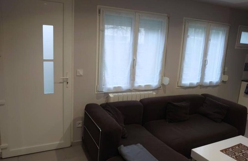 Villeparisis Apartment | Appart T2 en fond de jardin