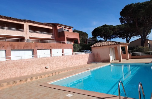 Plage de la Garonnette Apartment | Appart. T2 Les Issambres 400 m from beaches and port