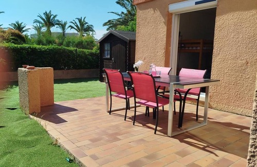 Saint-Cyprien Plage Apartment | APPART T2 on the ground floor