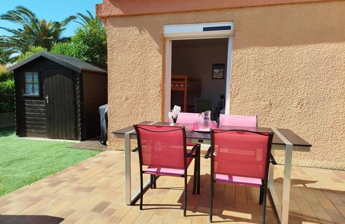 Saint-Cyprien Plage Apartment | APPART T2 on the ground floor