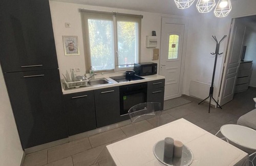 Tremblay-en-France Apartment | Appart T2 Proche Aéroport Roissy