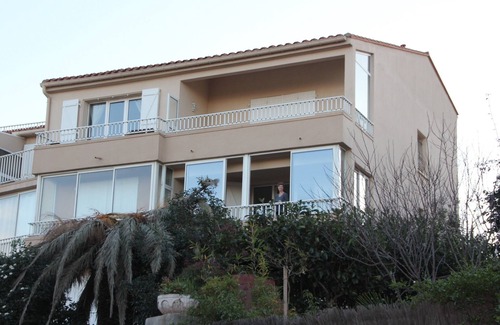 Port-Vendres Apartment | APPART T3 of 55 m2 SEA VIEW 2 BED 2/4/6 PERS, VERANDA, WIFI, GARAGE, 200 m FROM THE PORT